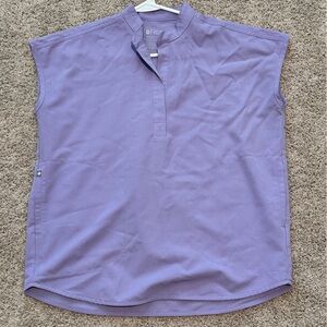 Figs Women's Sleeveless Top in Soft Purple